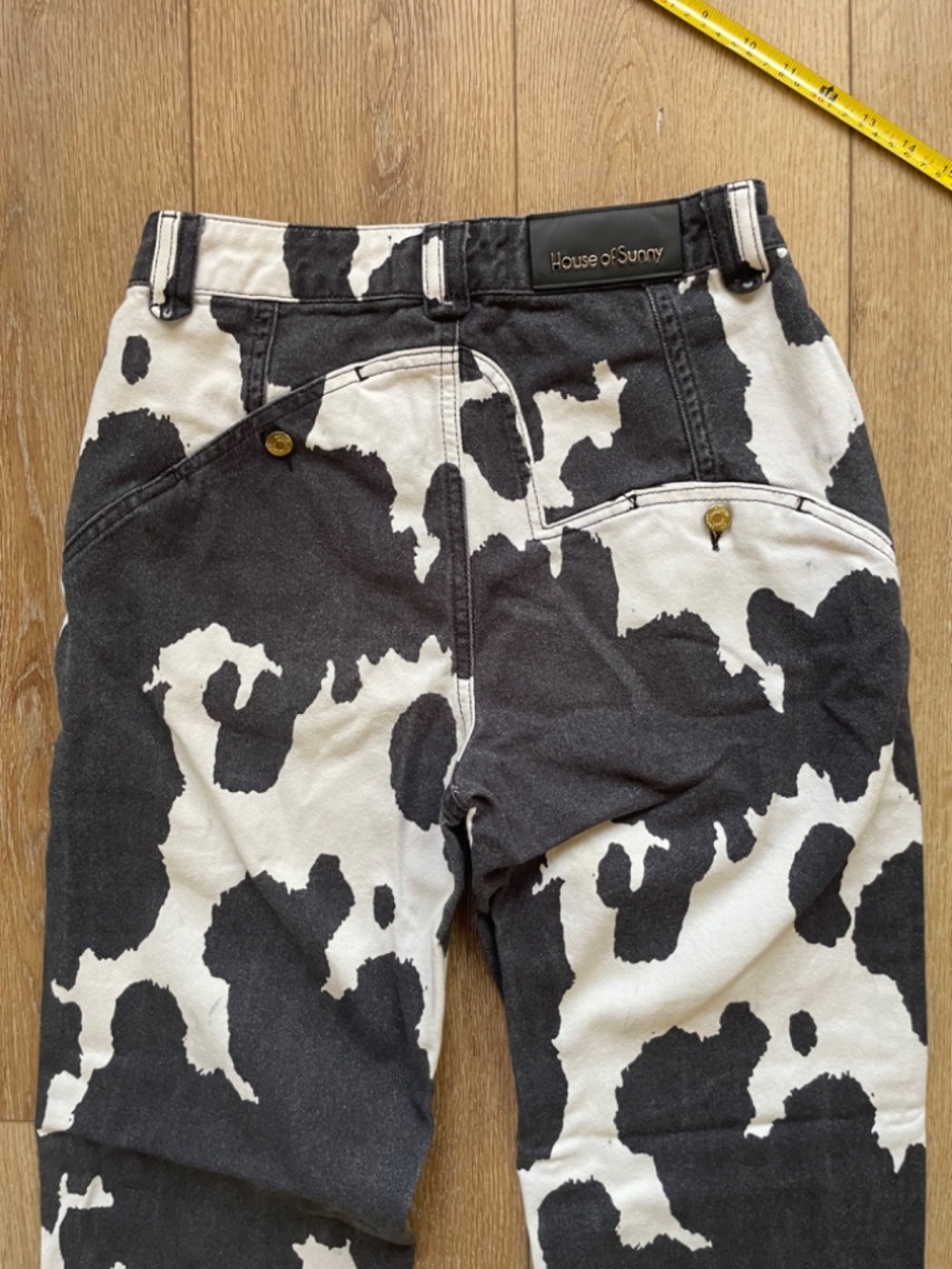 House Of Sunny Jessie Jean – Cow Print Denim Size 4 - Picture 11 of 14